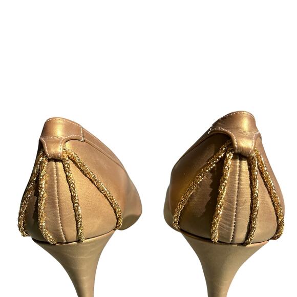 NWOT Vintage Stuart Weitzman Evening Pump Pointed Toe Heel Gold Braided Detail 9 - Picture 1 of 10